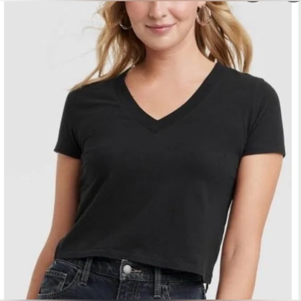 NWT Universal Thread Small Ts 4 colors Sz small - Picture 2 of 6